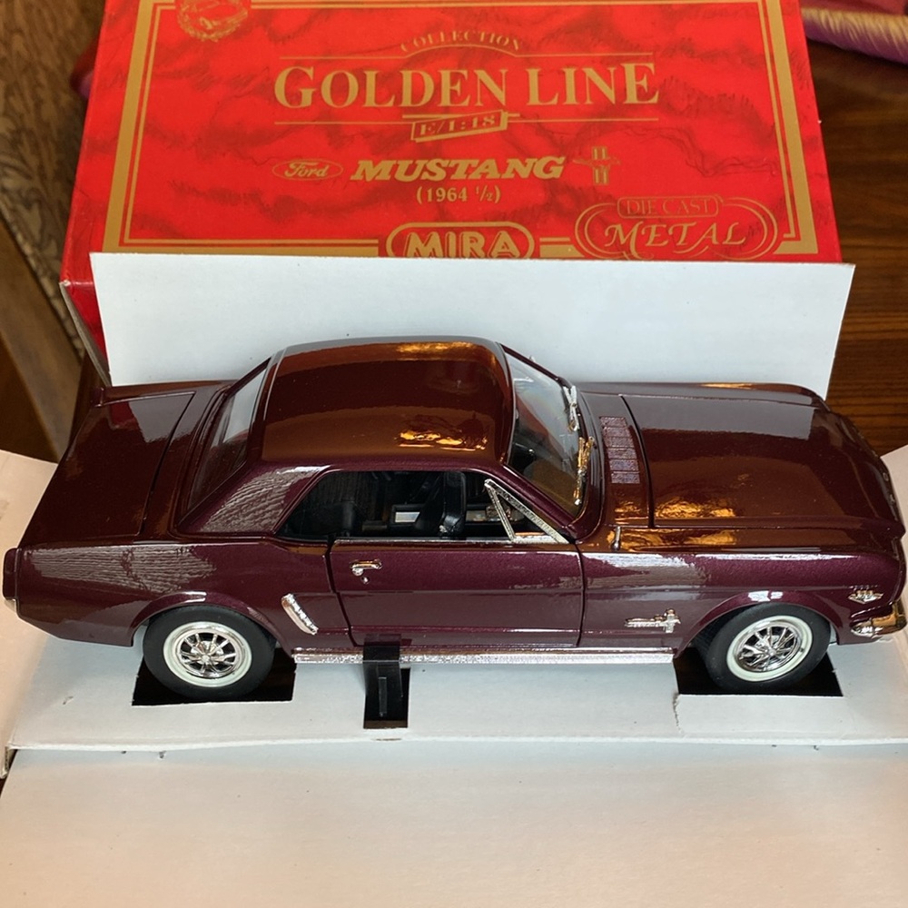 NWT Ford Mustang 1:18 Scale Model by Mira 1964 1/2  Burgundy color! Vintage